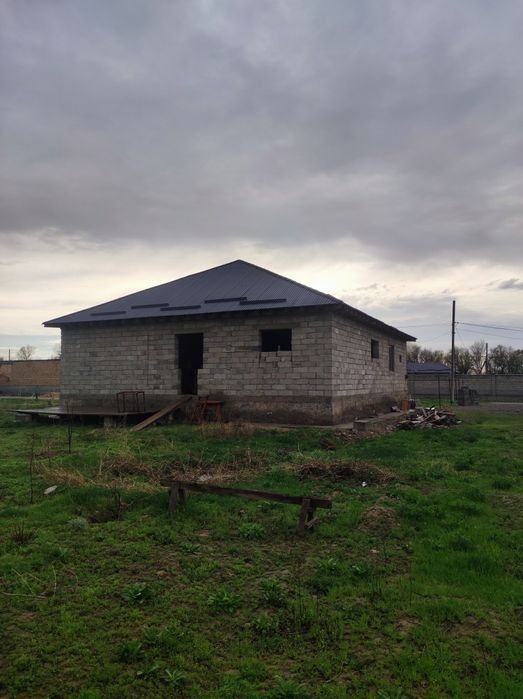 Частный дом не достроен