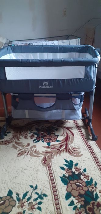 Манеж кровать маятниковый