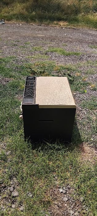 Газов Хладилник  Elektrolux на 12 волта и 220 волта.