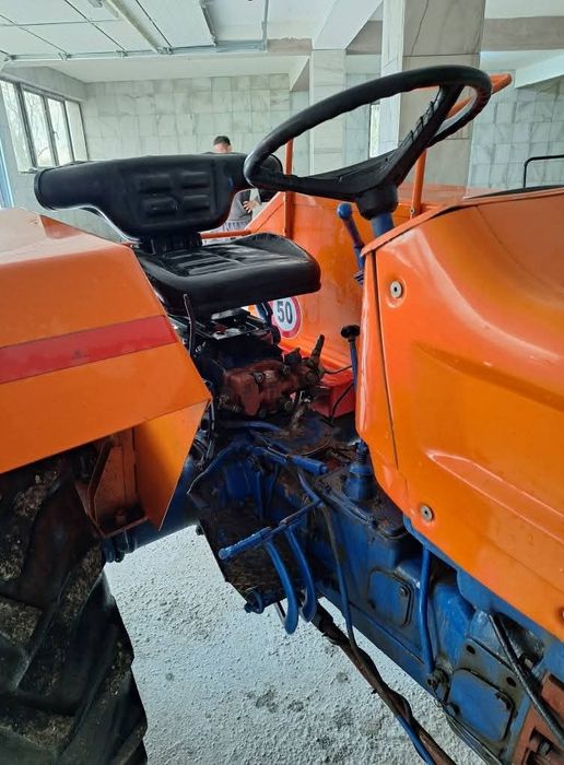 Tractor 445 de vânzare