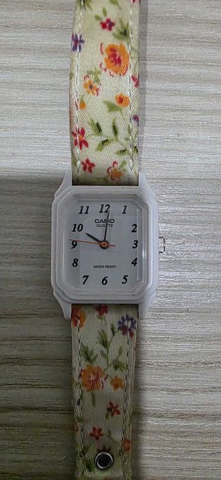 Ceas Dama Casio LQ-142LB-7B