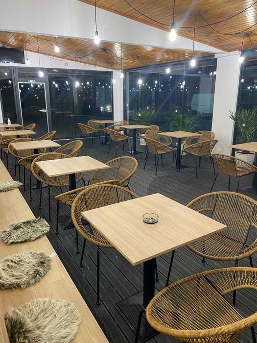 Mese cu blat din pal melaminat si picior fonta, pentru bar, pizzerie