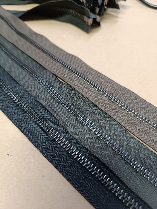 Fermoar metalic, maro, gri, albastru inchis