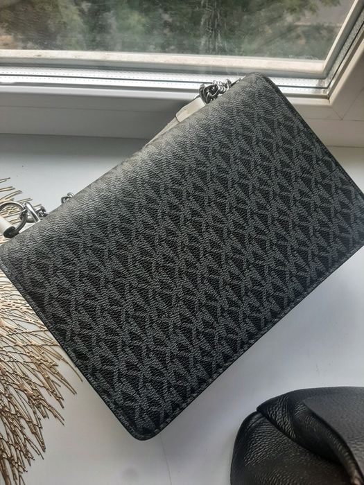 продам новую сумку
