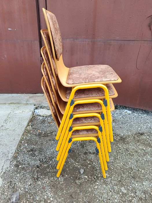 Стифиращи столове А148