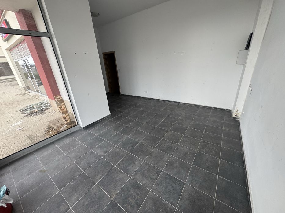 Дава се под наем Магазин в к.к. Слънчев бряг - 27 кв.м за 5984.34 € - Снимка #3