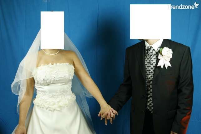 Eleganta rochie de mireasa , ivory