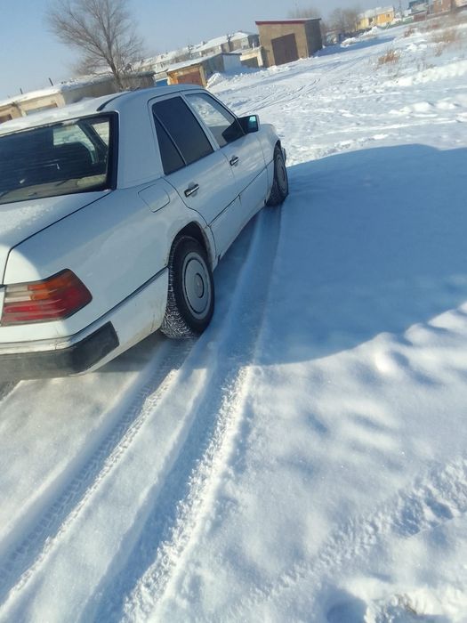 Продам Мерседес 124