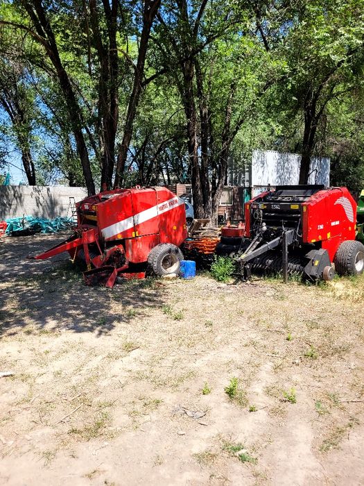 Пресс-подборщики из Европы.