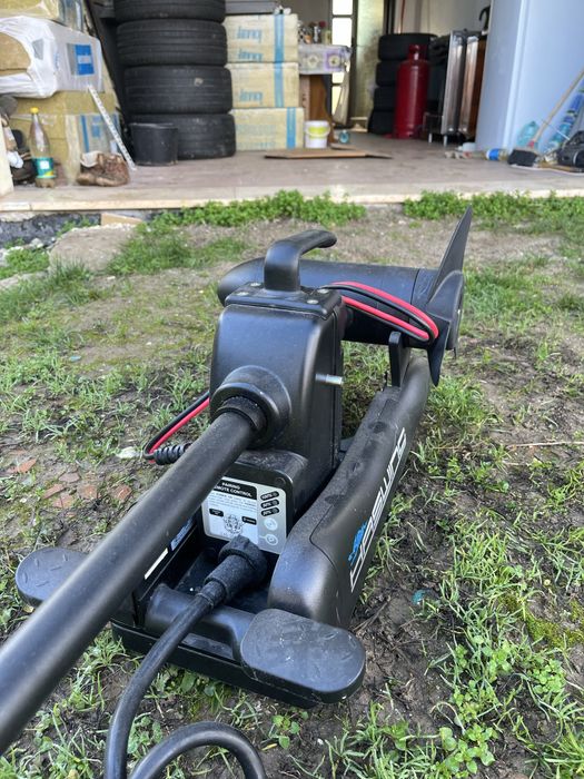 Motor electric barca