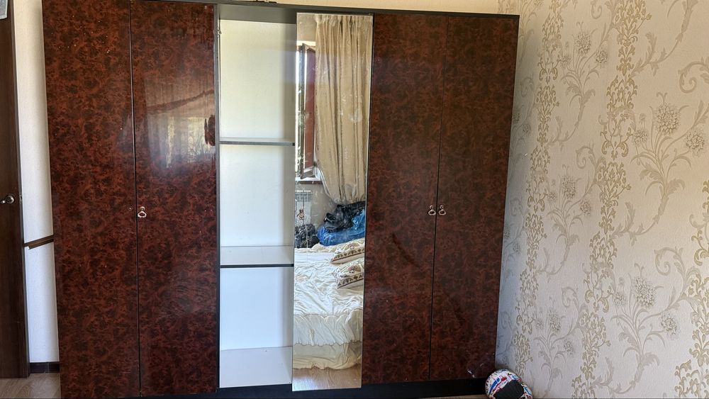 Продается Шифонер б/у