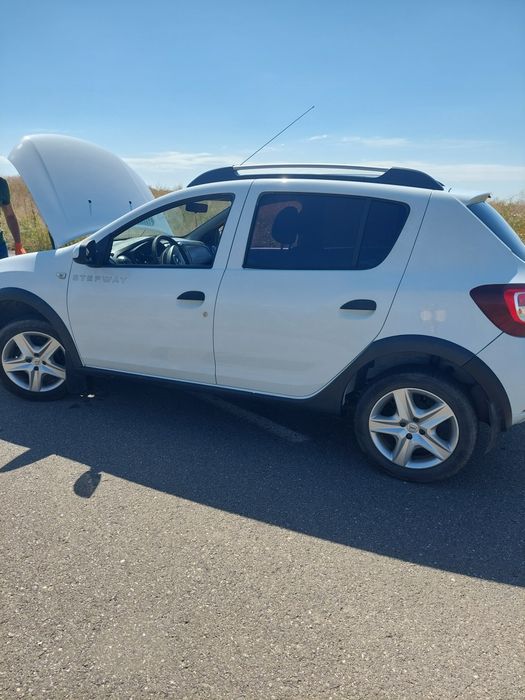 Vând Dacia Sandero Stepway