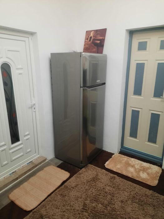 Inchiriez garsoniera cocheta