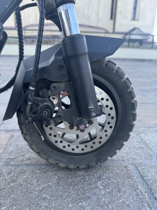 Trotineta Kukirin M4 Max