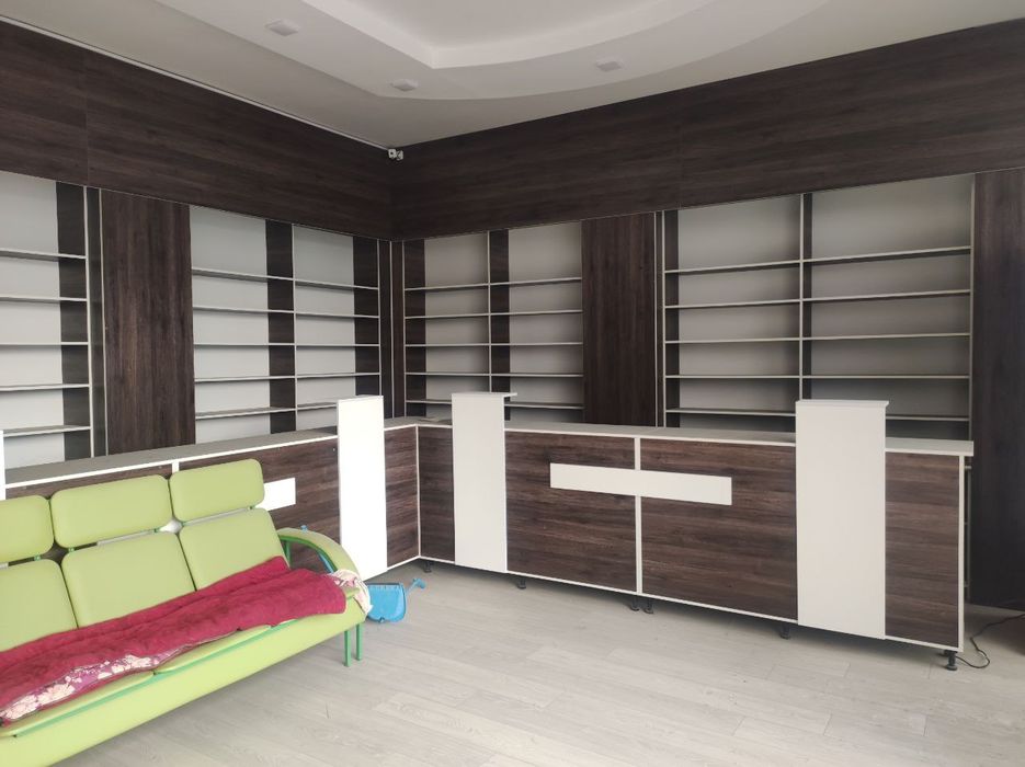 Jondor tumanida APTEKA MEBELLARi sotiladi juda kam ishlatilgan
 MEBELL