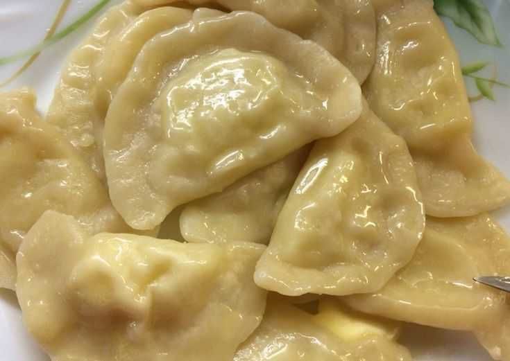 Домашние вареники с картошкой