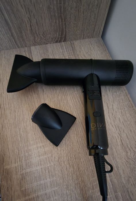 Професионален сешоар Atmos