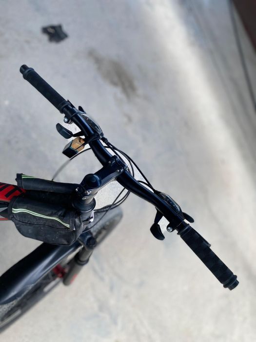 Продаётся велик Halik срочноо