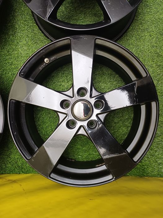 Диски R17 5x112 на Mercedes и другие.