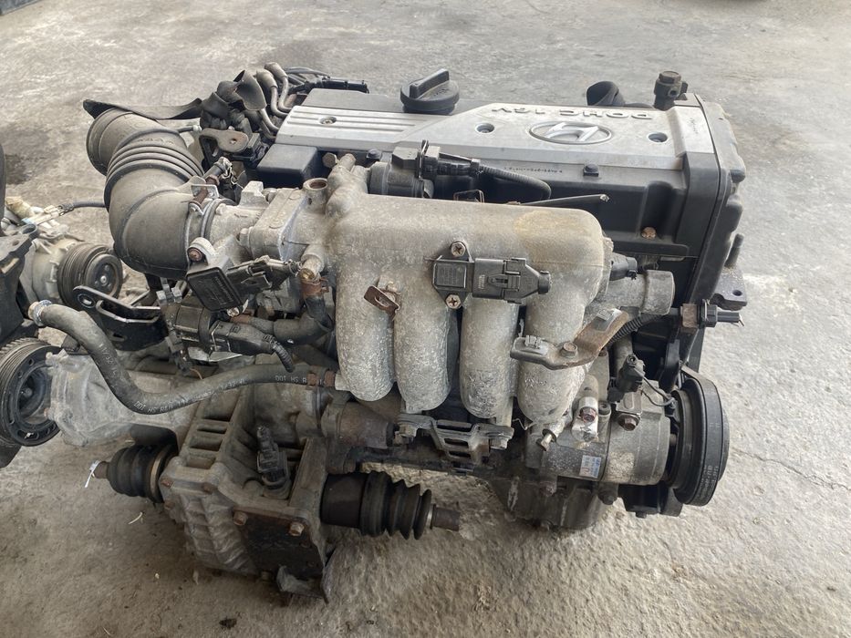 Двигатель  HYUNDAI G4ED