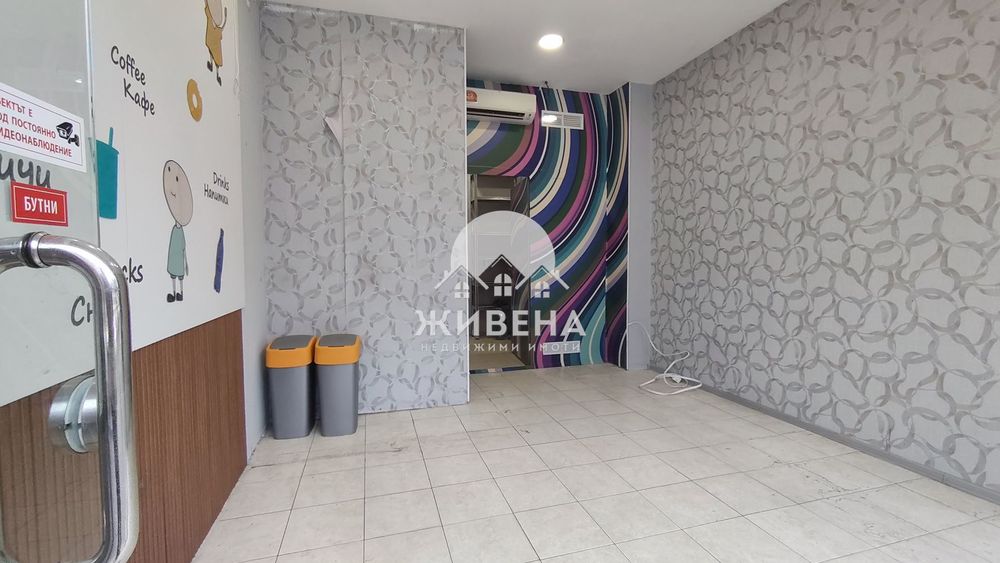 Магазин - 27 кв.м, на главен булевард, Център, Варна