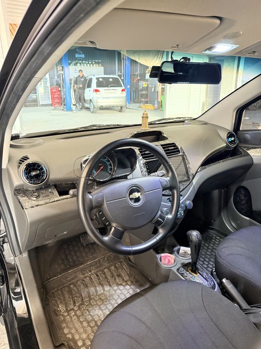 Spark AT 2022 yil qora GBO 4 pazitsa full