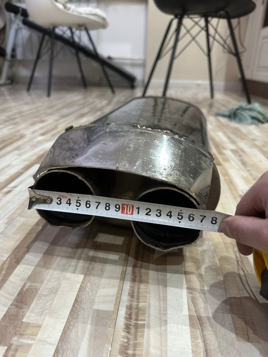 Продам приматок глушитель Magnaflow