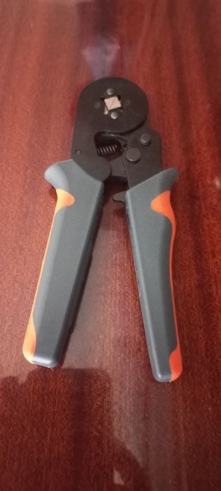 Инструмент для чистки проводов.Оприсователь клем.