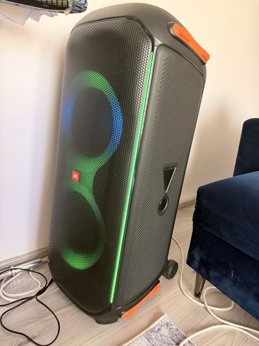 JBL Partybox 710  800w