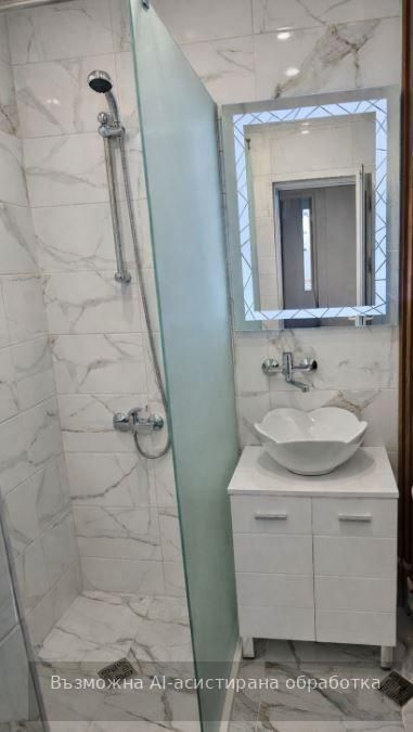 Дава се под наем Тристаен апартамент в Варна, Спортна зала - 90 кв.м за 698.19 € - Снимка #4