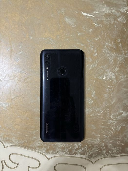 Honor 10 Lite сатылады