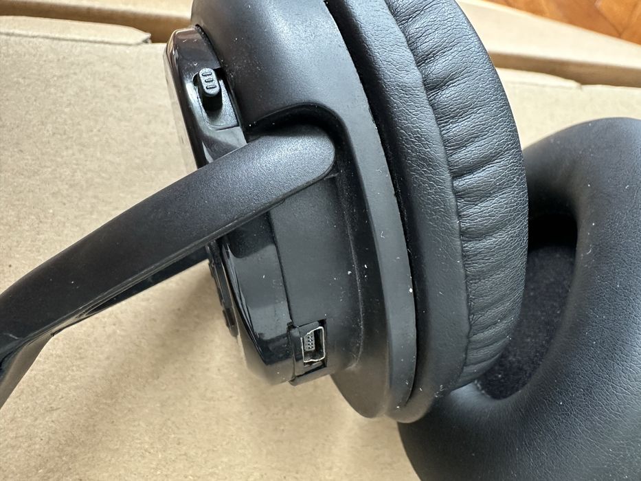 Casti bluetooth on ear Selecline EVO cu microfon incorporat