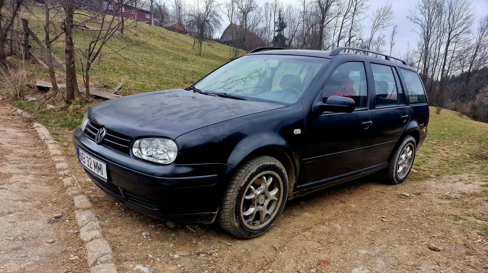 VOLKSWAGEN Golf 2004 — imagine 5