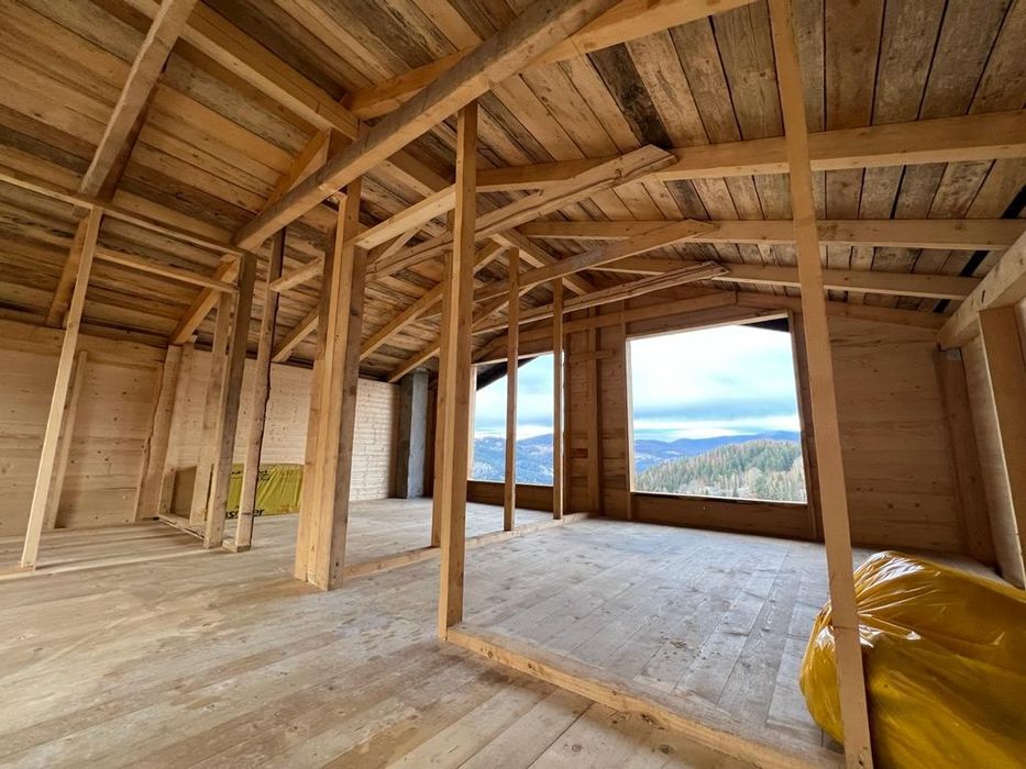 Construim case și cabane din lemn
