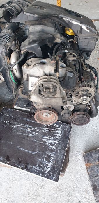 Vând sau Dezmembrez Motor Dacia Logan 1.5 DCI 2012 -55 KW 75 CP EURO 5