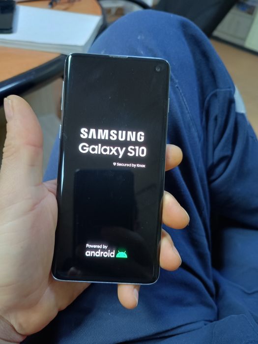 iPhone 11 128 Samsung s10 Honor 70 lite