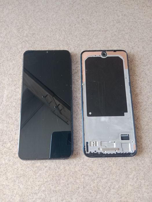 Продам REALME C11 , REDMI 11S 5G