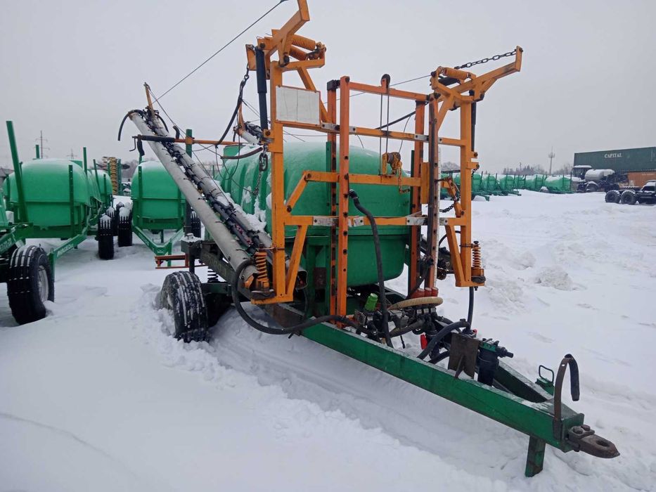 Продам опрыскиватель БУ (AVAGRO TT2525)