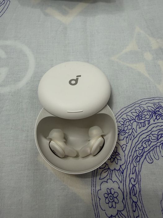 Anker Soundcore A30 sleep