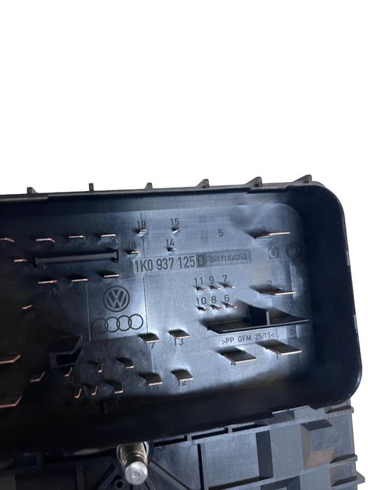 Panou Sigurante Volkswagen Golf Vi 5K1 2008 - 2013 1K0937125D