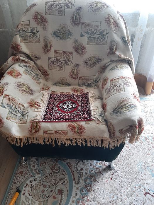 Продам уголок тройка