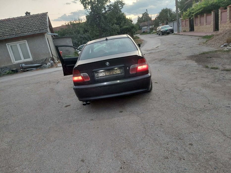 Продавам BMW E46 320D 150 на части