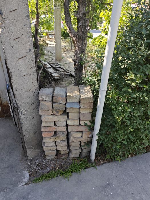 Gisht yangi va eski aralash