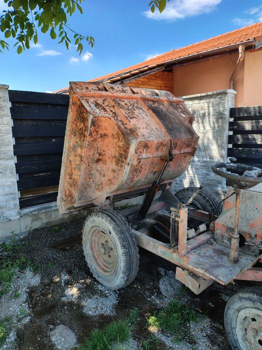 Dumper ausa de vânzare