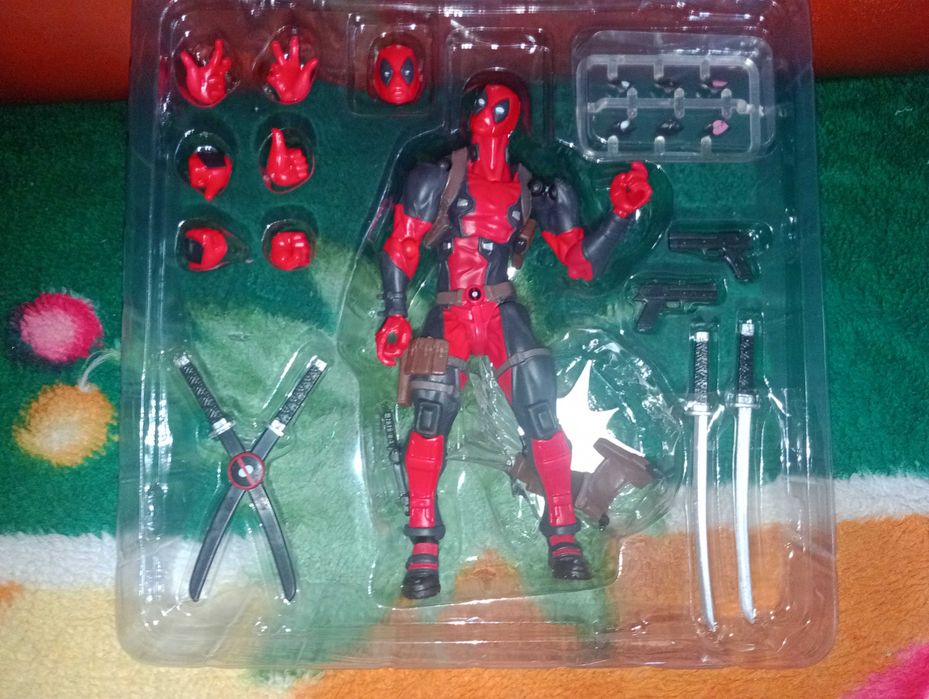 Экшен фигурка Дэдпул Deadpool