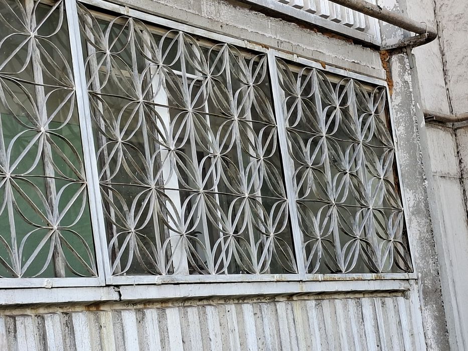Продам решётки на балкон