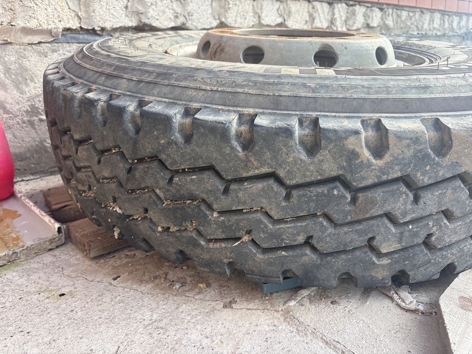 Продам колесо R12.00. 20