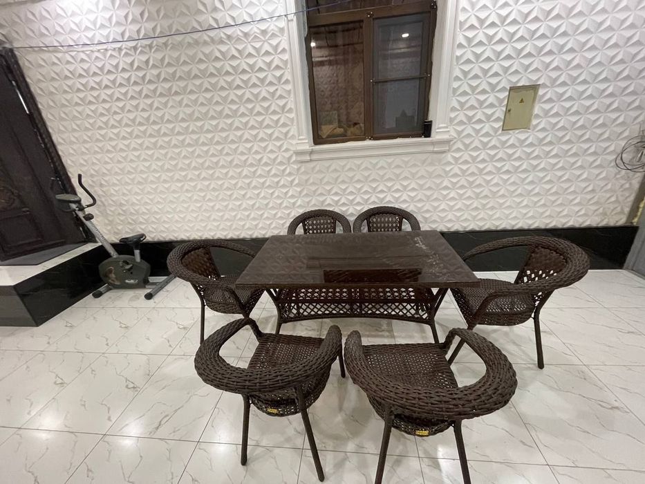 Ротанговые столы и стулья хорошего качества и в разных цветах