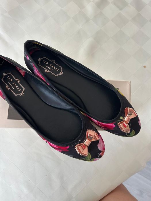 45€ "TED BAKER " 41 номер