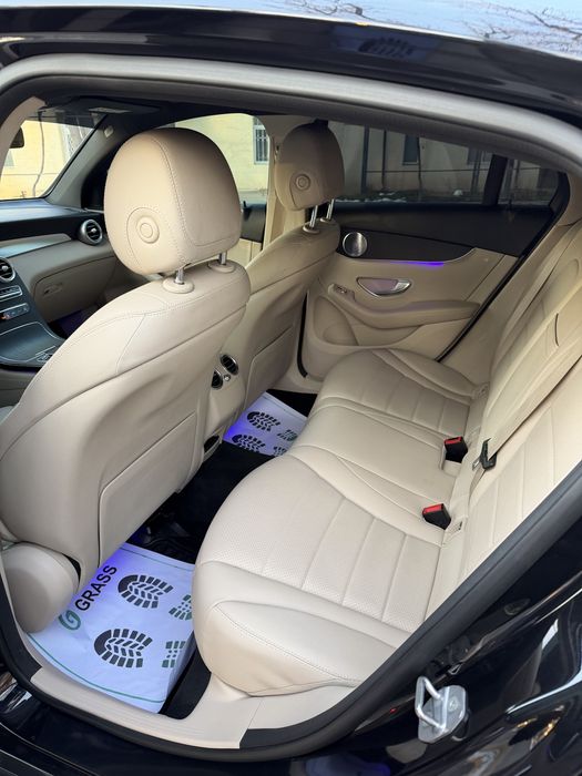 Mersedes benz GLC 300 coupe